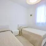 Les Maisons Apartments