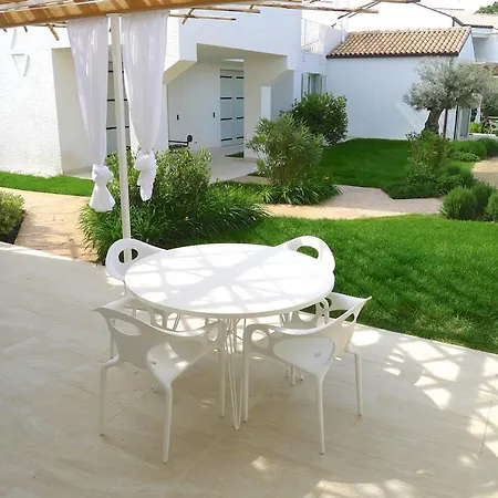 Appartamento Les Maisons *